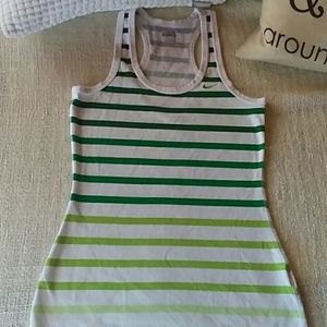 Nike fit dry ribbed tank